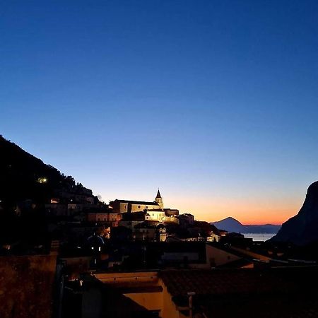 Appartamento Nel Cuore Del Centro Storico Maratea Exteriér fotografie